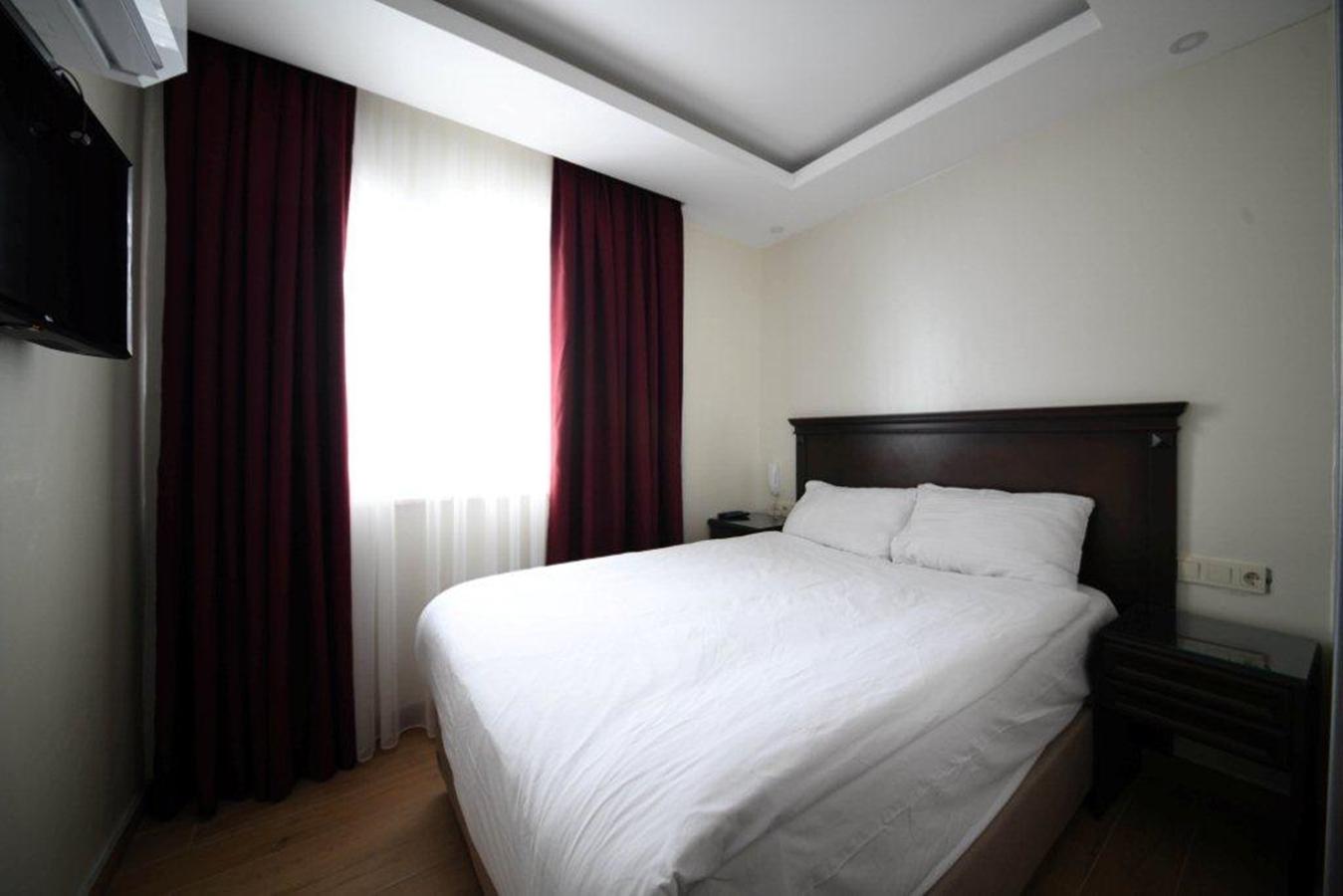 Park Star Hotel Taksim Istanbul Exterior photo