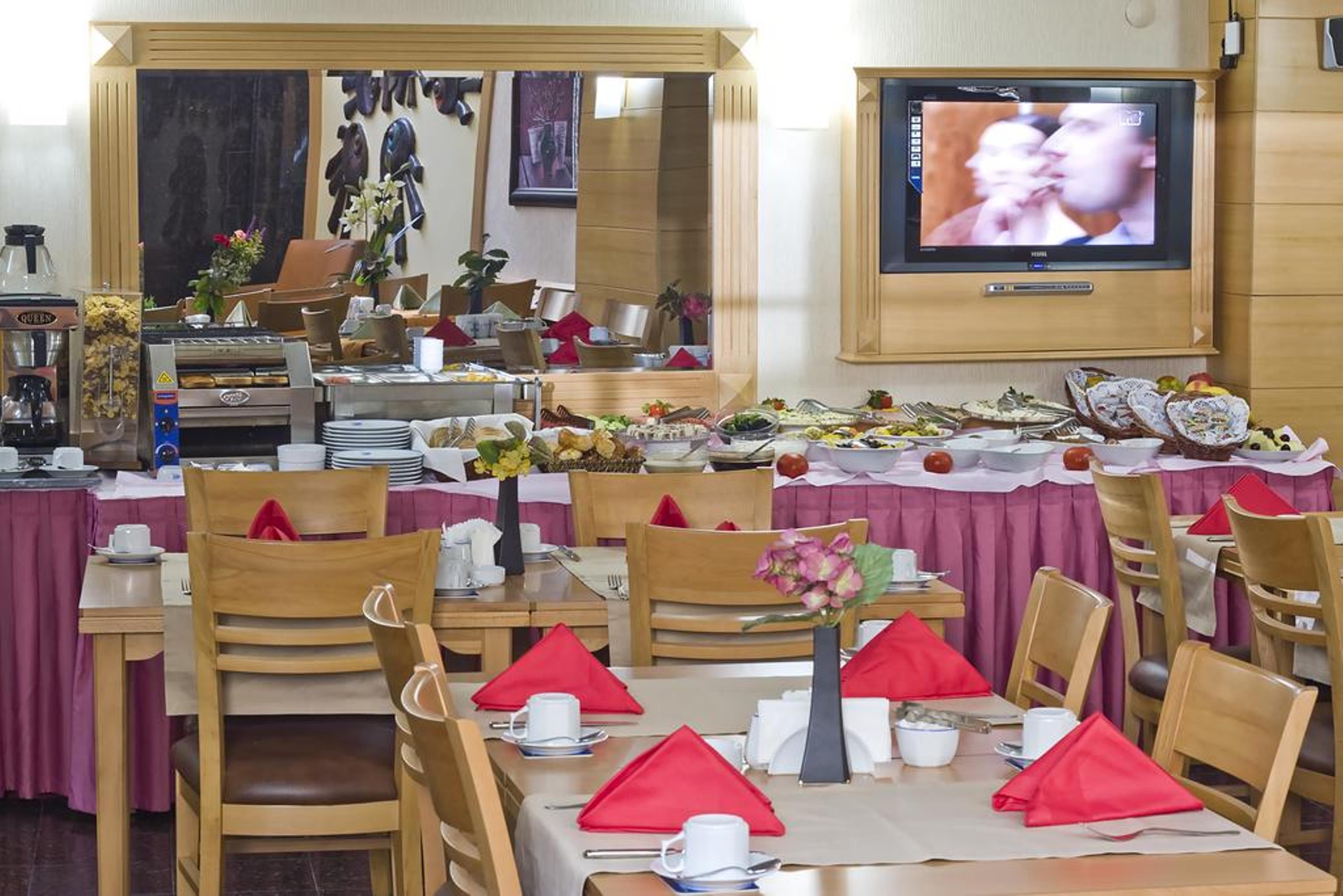 Park Star Hotel Taksim Istanbul Exterior photo