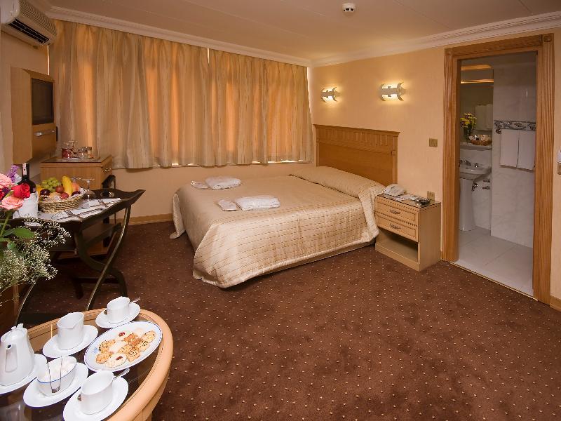 Park Star Hotel Taksim Istanbul Exterior photo